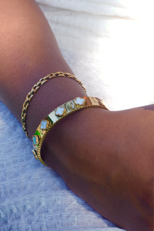 Plain Buckle Bracelet