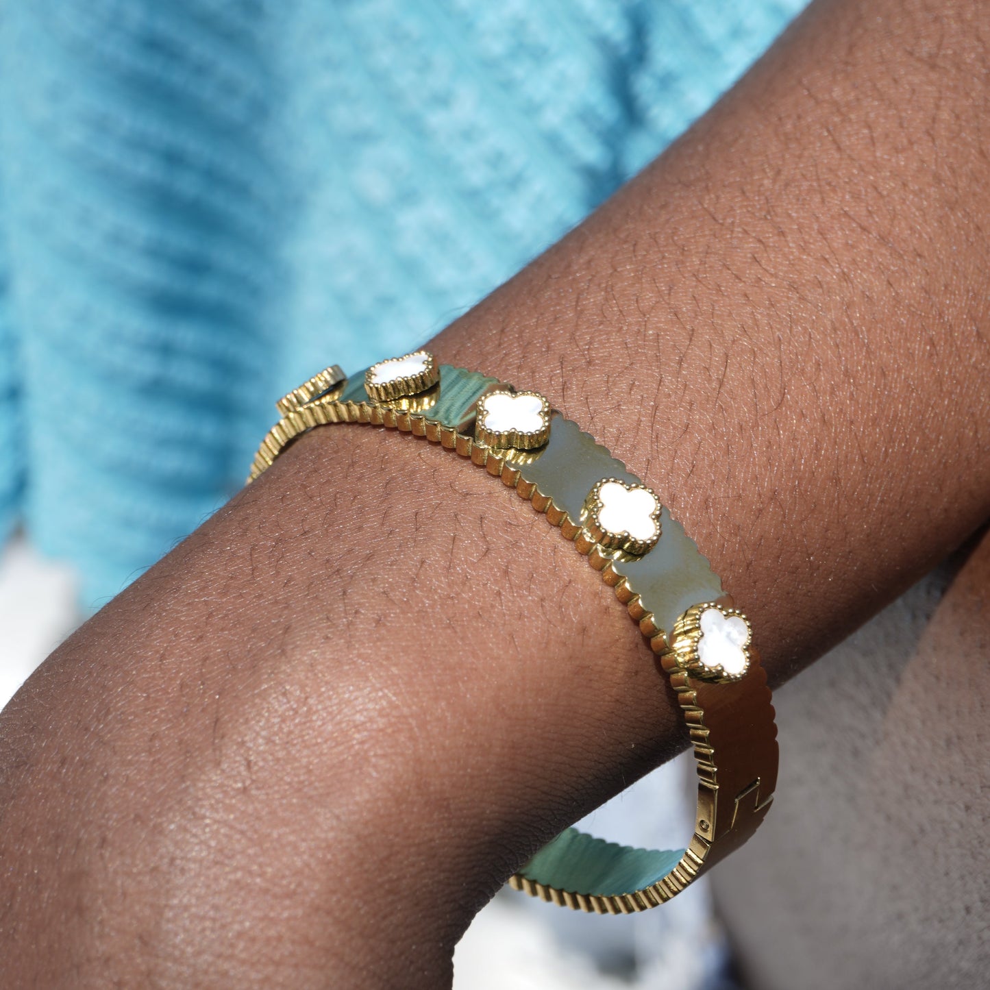 Clover Bangle Bracelet