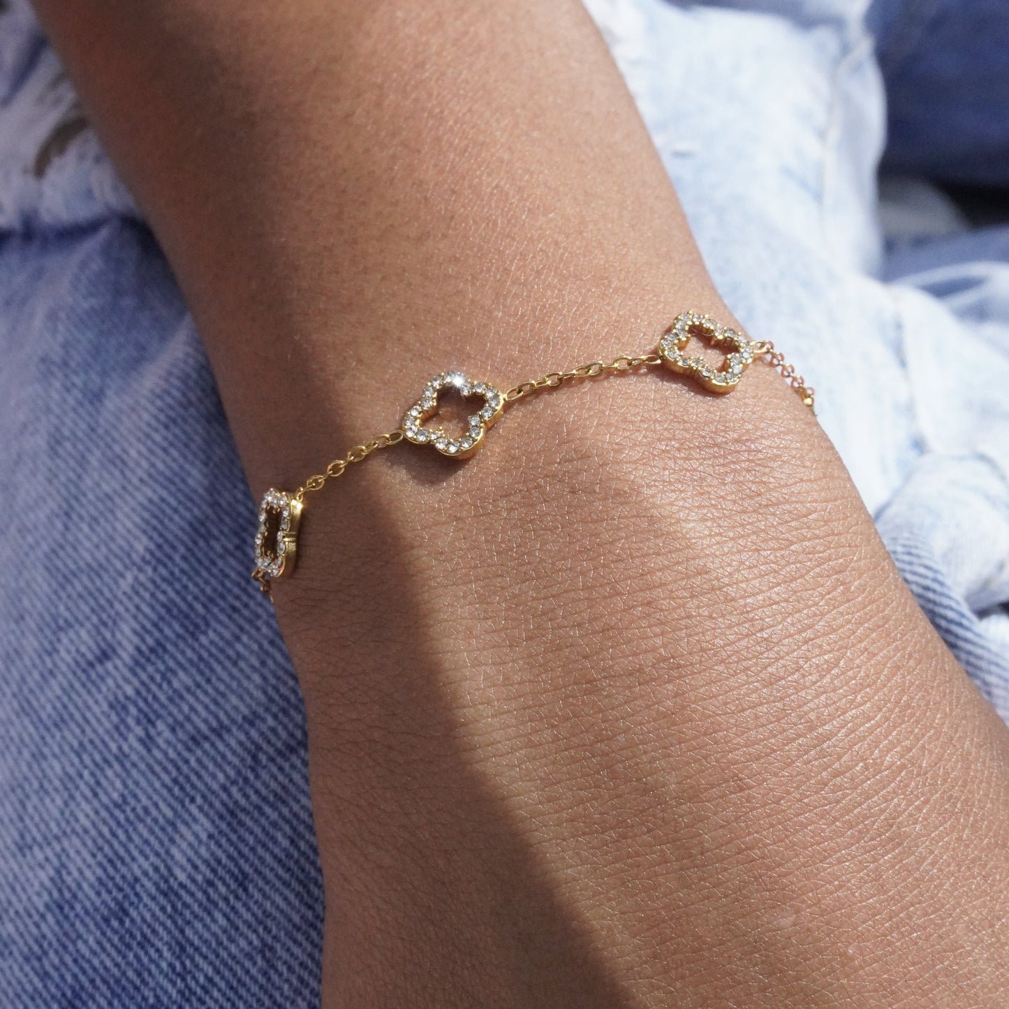 Rhinestone Clover Bracelet