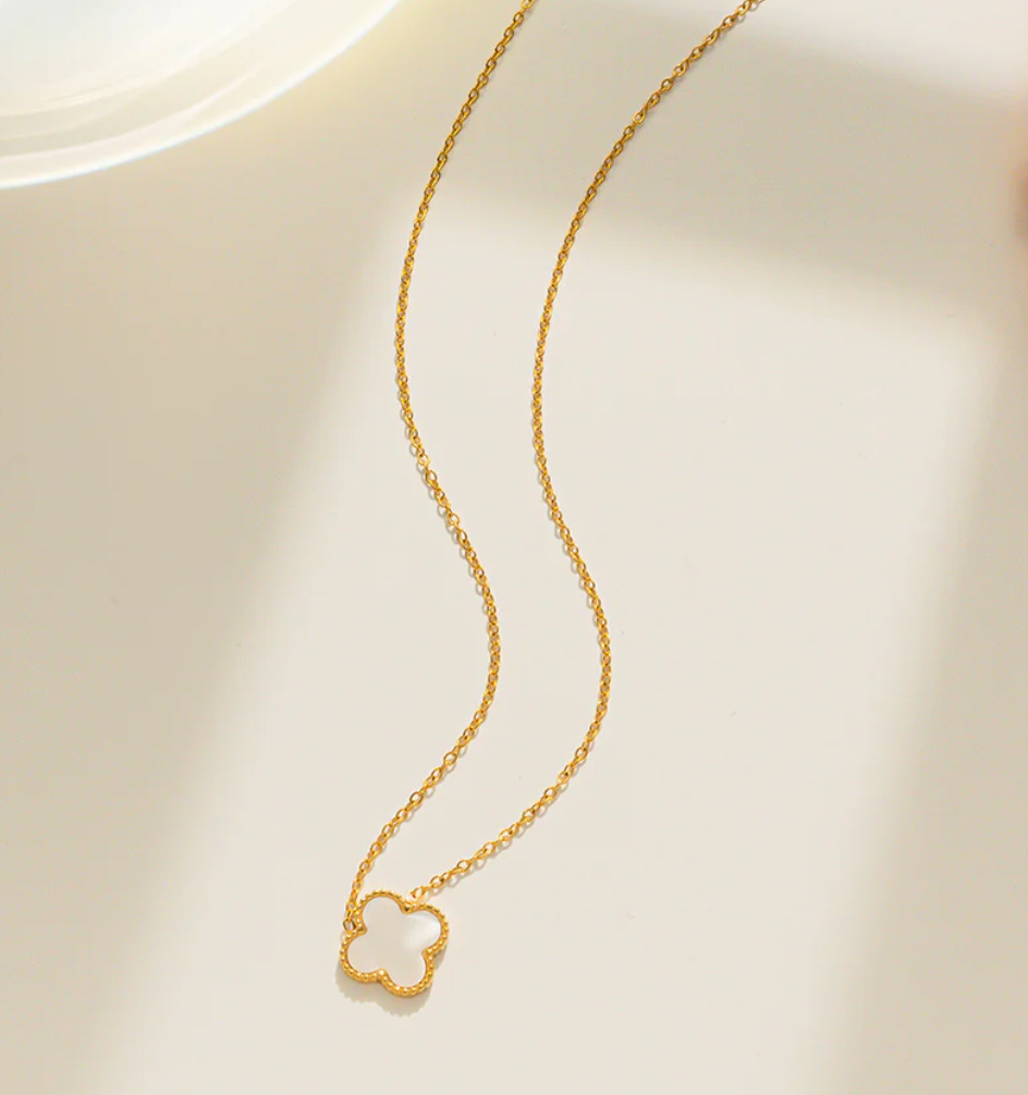 Slim Clover Colored Necklace
