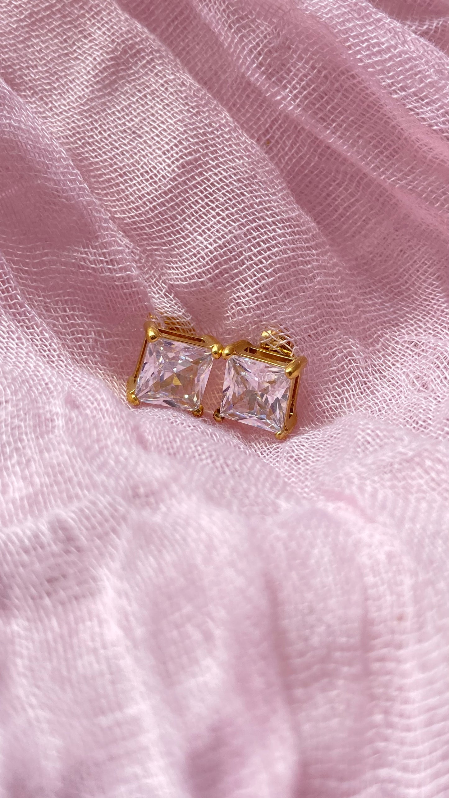 Luxe Cubic Zirconia Studs