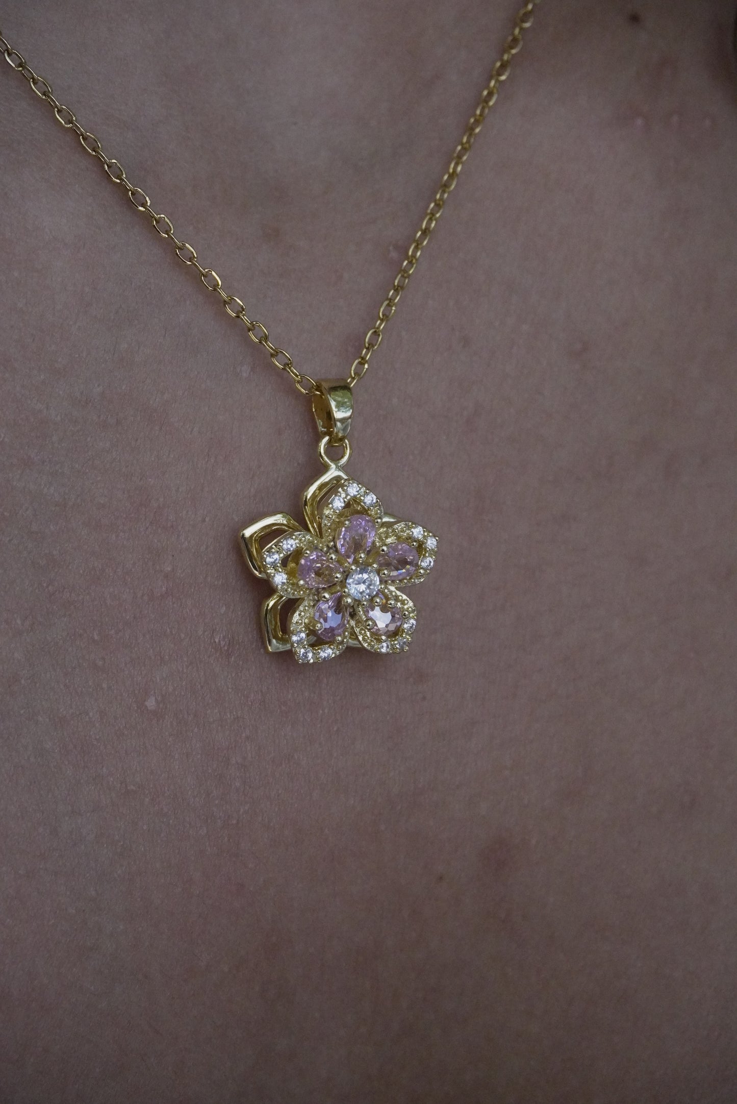 Pink Spinning Flower Necklace
