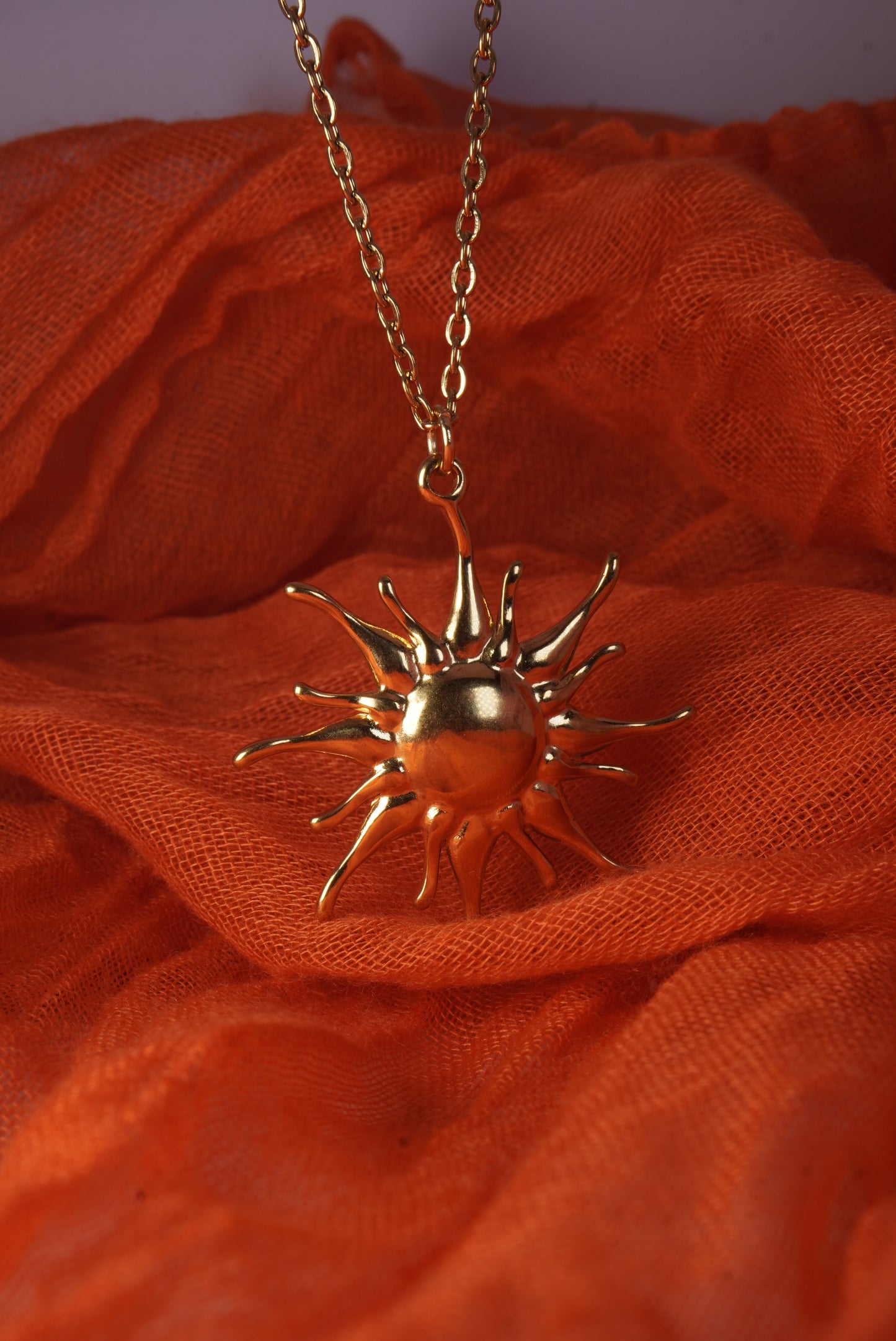 Outlined Design Sun Necklace