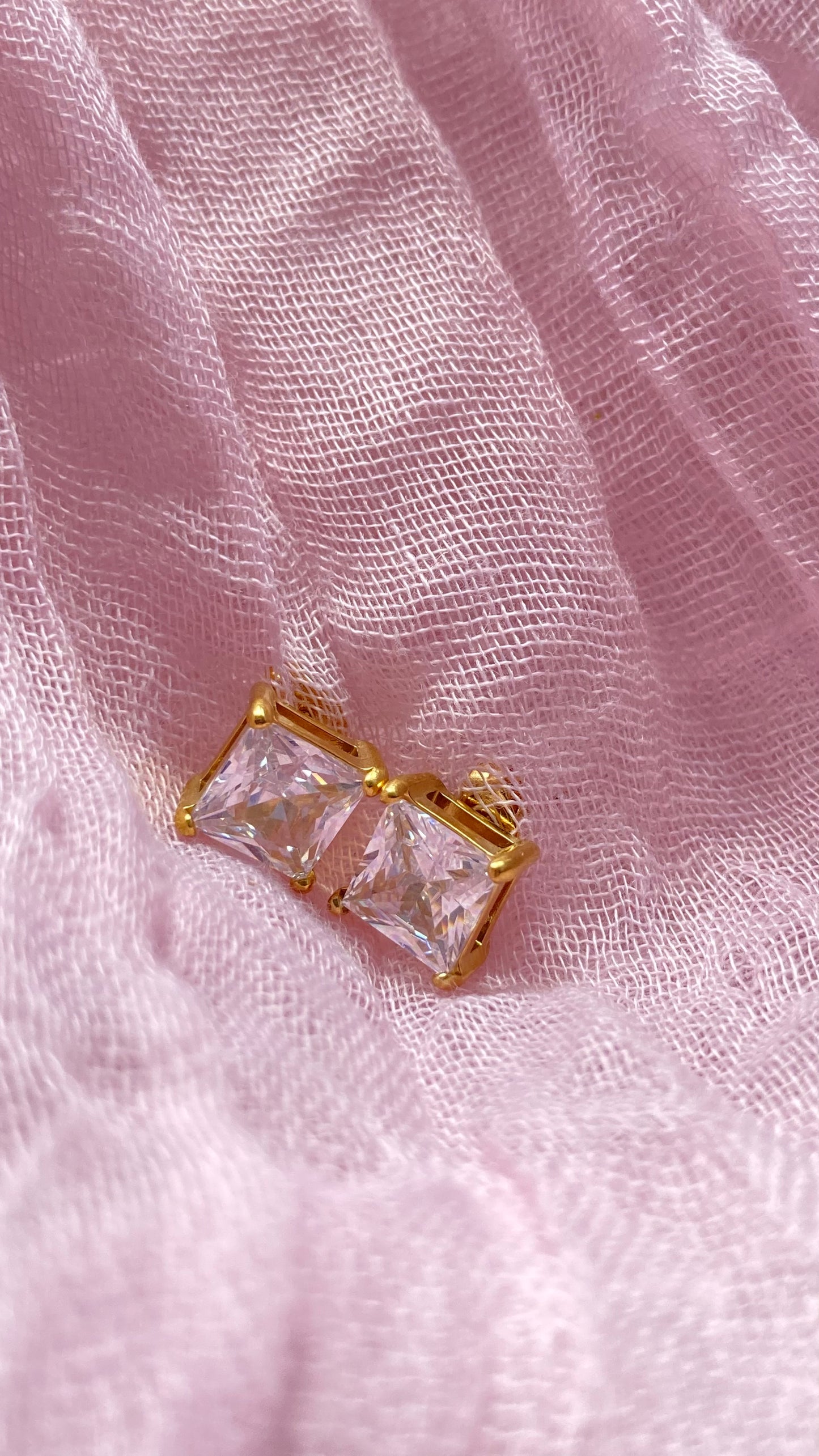 Luxe Cubic Zirconia Studs