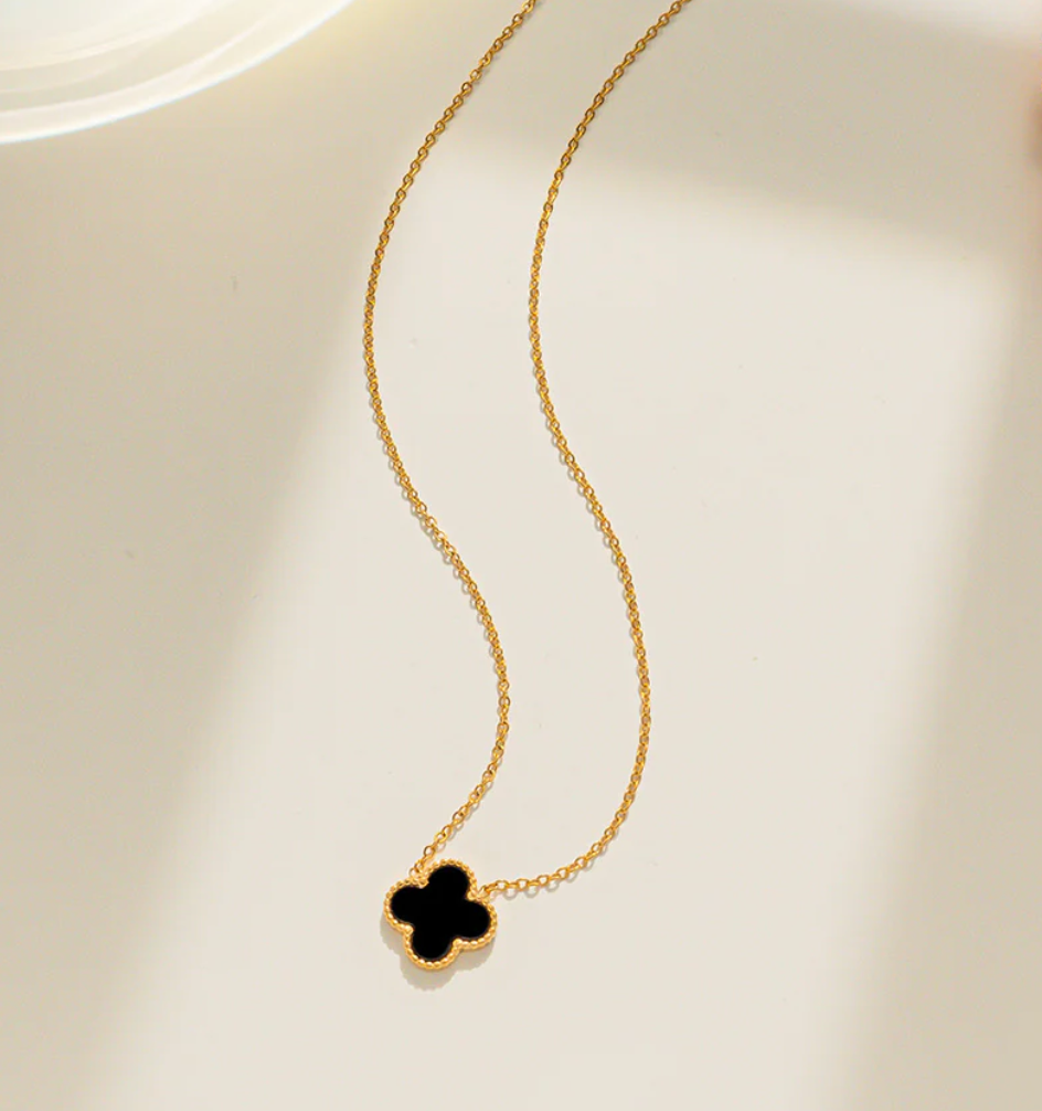 Slim Clover Colored Necklace