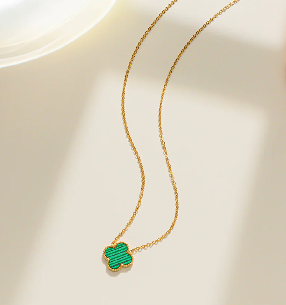 Slim Clover Colored Necklace